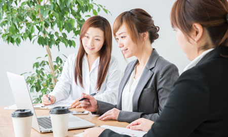 初心者も安心のパソコン教室